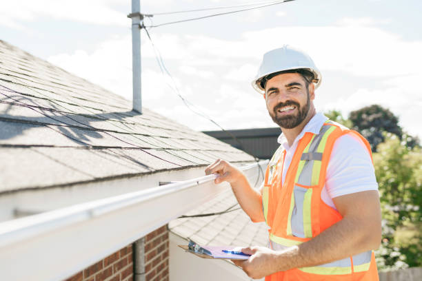 Best Flat Roof Repair Services  in Richfield, WI